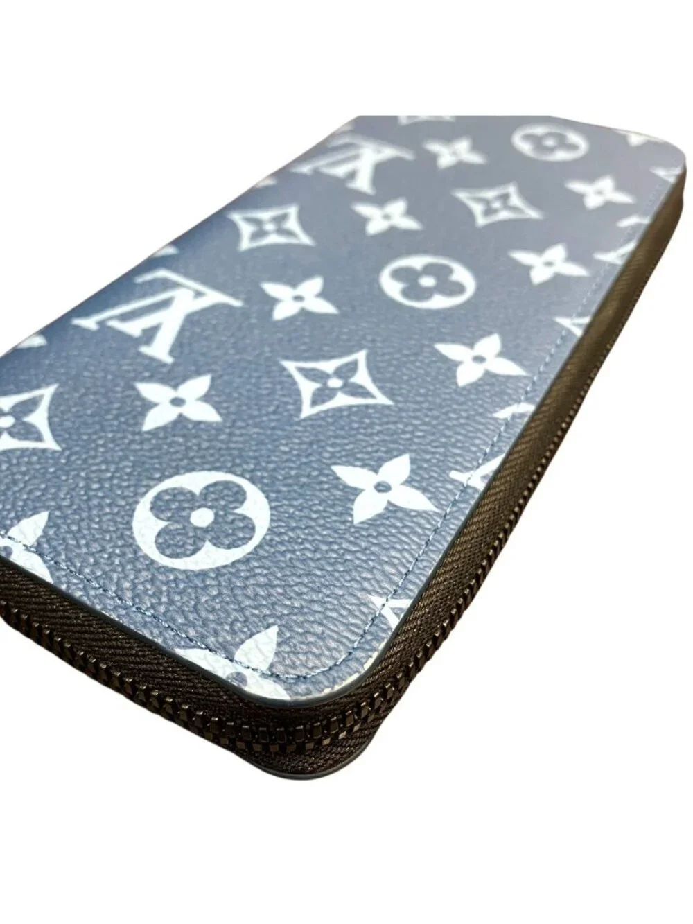 Louis Vuitton this authentic